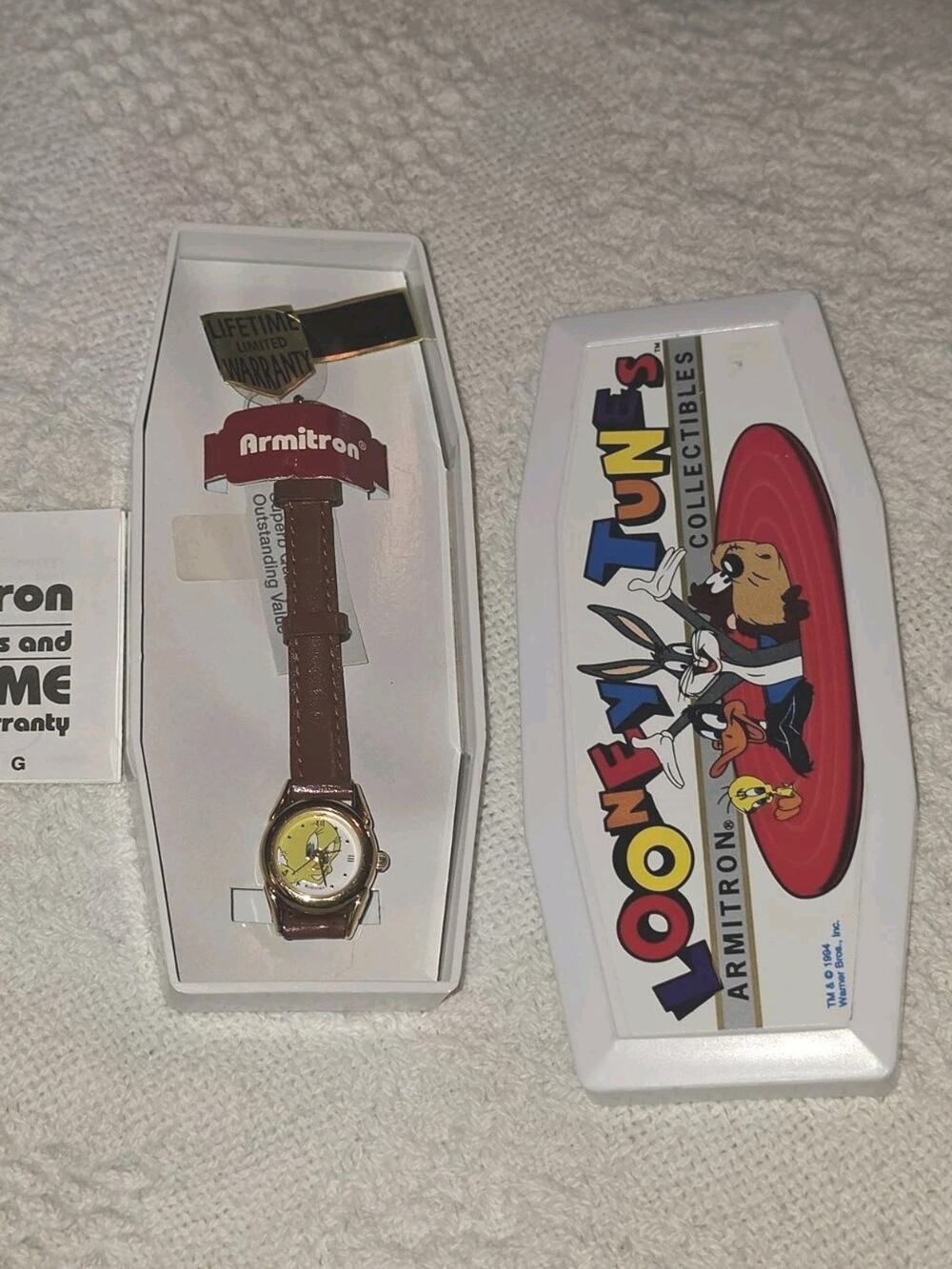 Vintage 1994 Warner Brothers Looney Tunes TWEETY BIRD Wristwatch Armitron NIB